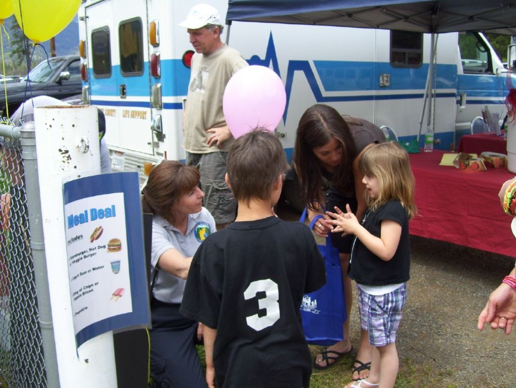 loading Gallery/Events/Childrens Festival 8May2010/fullsize/5.jpg... or select a thumbnail